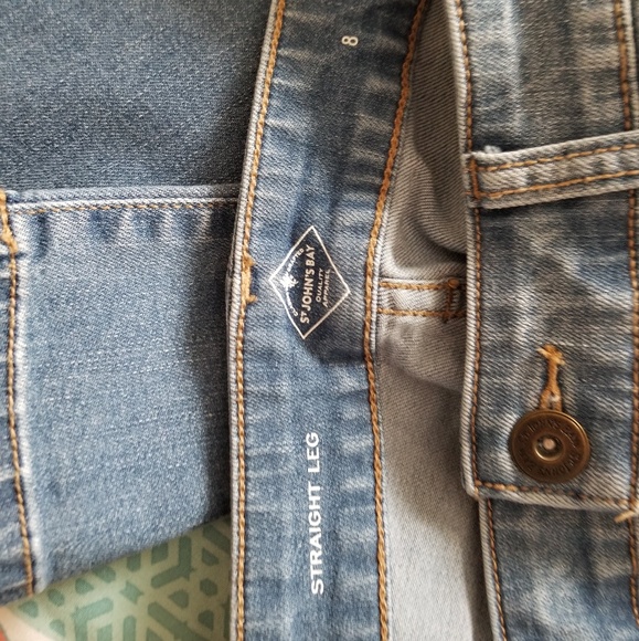 Jeans - Picture 2 of 2